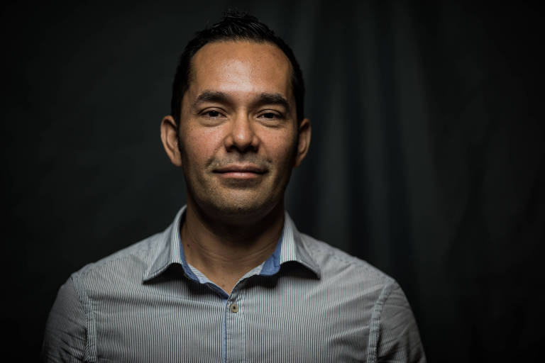 O guatemalteco Mario Lara, que é formado pela Michigan State University, University of Illinois e Harvard Business School, e foi promovido rapidamente dentro da empresa em que trabalha
