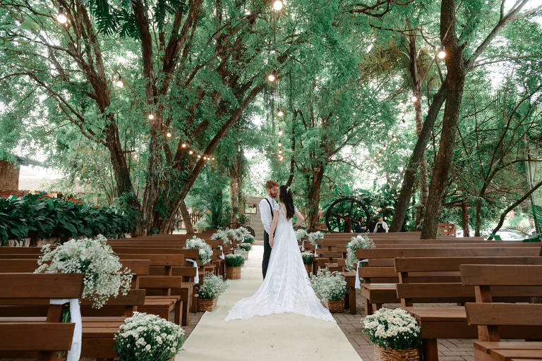 Como funciona a regra para tirar licença depois do casamento?
