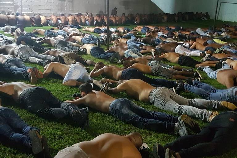 Polícia prende centenas de pessoas em festa de milicianos no Rio