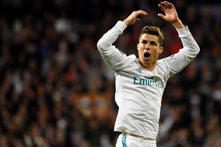 O atacante Cristiano Ronaldo comemora o gol do Real Madrid diante da Juventus na derrota por 3 a 1. Time espanhol se classificou para a semifinal do torneio