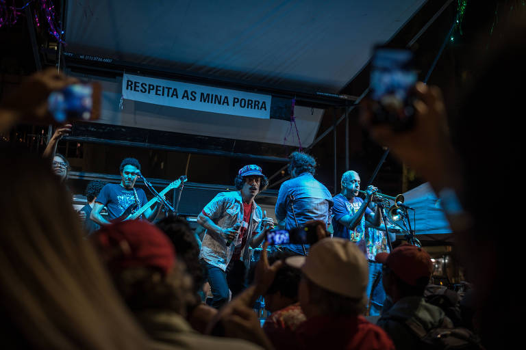Show na praça da República pedindo liberdade para Lula livre e justiça para a vereadora Marielle Franco