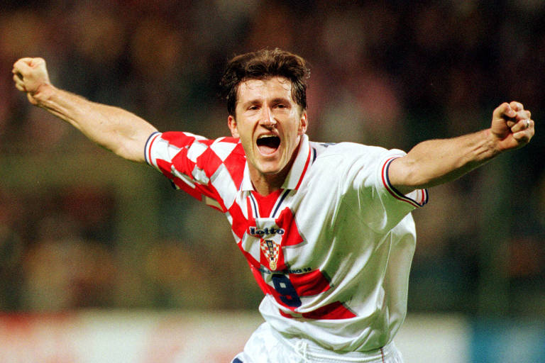 Davor Suker, da Croácia, comemora seu gol marcado contra a Jamaica na Copa do Mundo de 1998, na França
