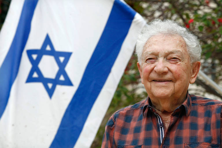 O israelense Yitzhak Arad, 91, de origem lituana, que sobreviveu ao Holocausto e viu a fundação de Israel