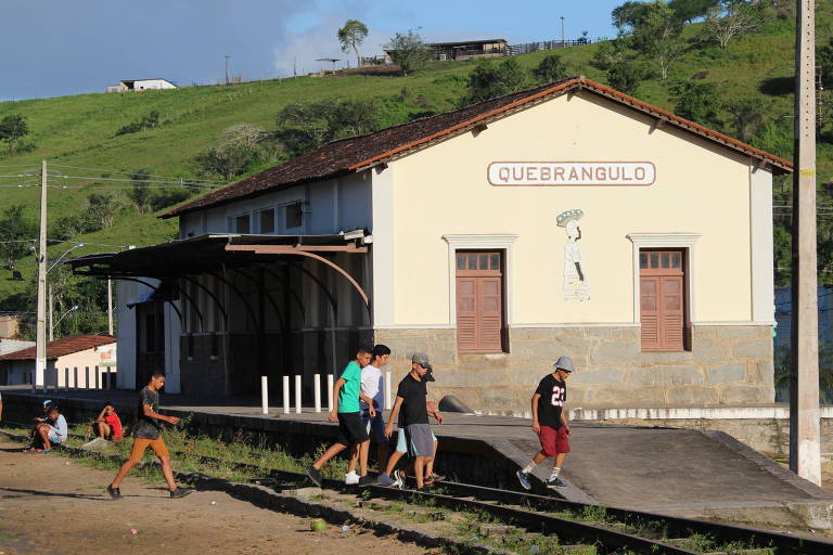 Alagoas terá trem turístico em homenagem a Graciliano