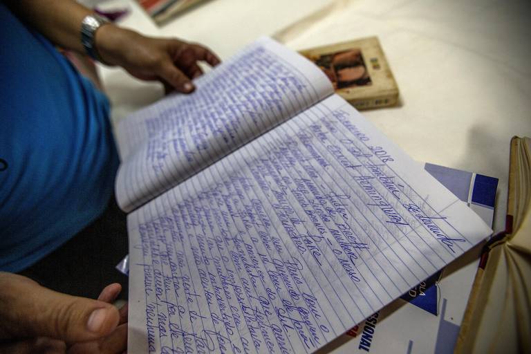 Em busca de remissão da pena, Valério resume as histórias dos livros lidos na cadeia