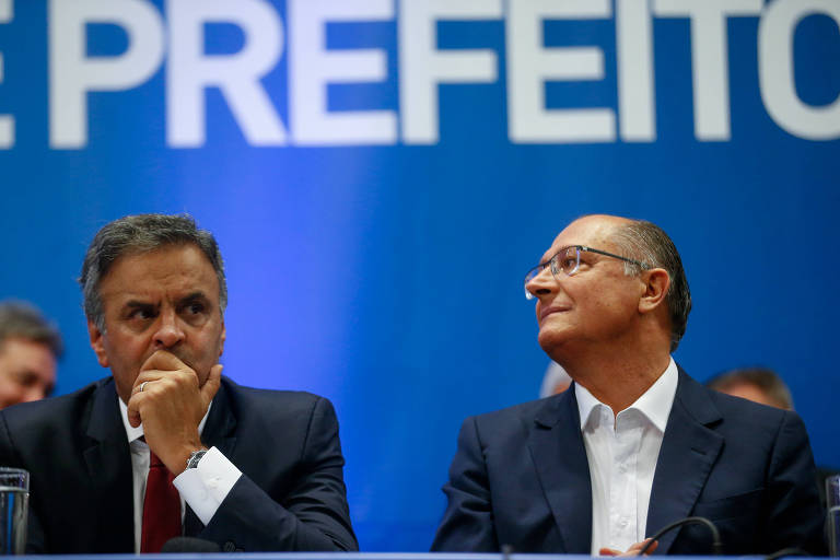 O senador Aécio Neves e o ex-governador Geraldo Alckmin durante encontro nacional de prefeitos promovido pelo PSDB, em novembro de 2016