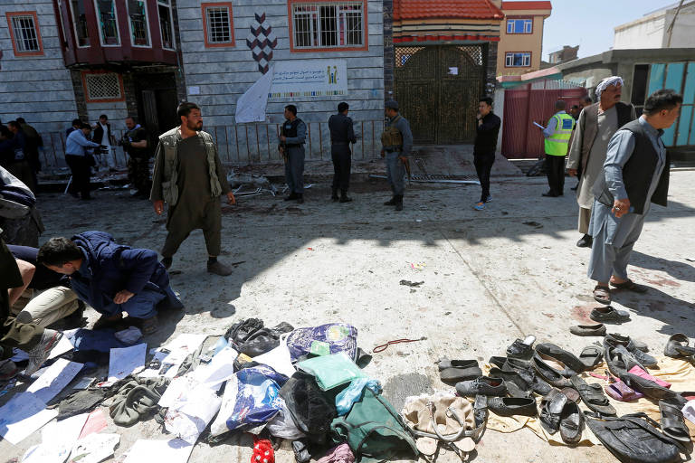 Homem-bomba deixa vários mortos no Afeganistão