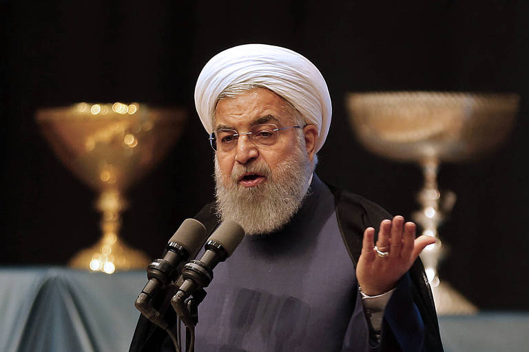 O presidente do Irã, Hasan Rowhani, durante seu discurso nesta quarta (25) 