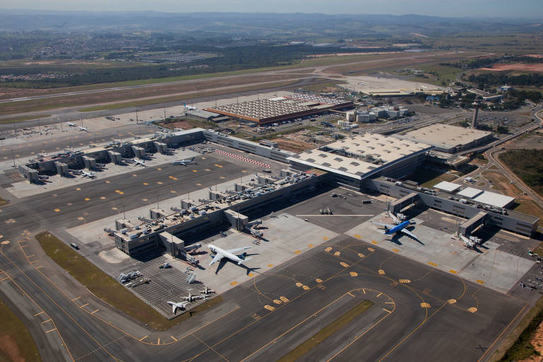 Curitiba e Campinas têm os aeroportos mais bem avaliados no país