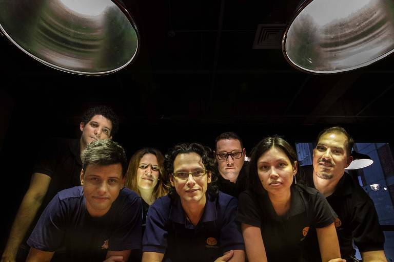 Uma das características das fintechs é trabalhar com nichos bem específicos. A equipe da OriginalMy (foto) desenvolve tecnologias para autenticação de documentos digitais e de usuários na internet a partir da tecnologia blockchain, base para a criptomoeda bitcoin