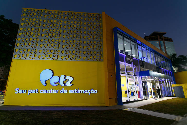 Fachada de loja da Petz em São Paulo