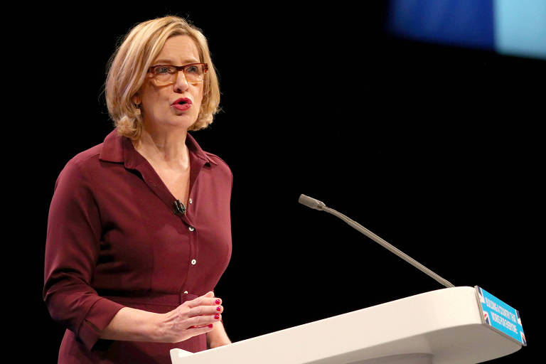 A ministra do Interior do Reino Unido, Amber Rudd, em evento do partido Conservador