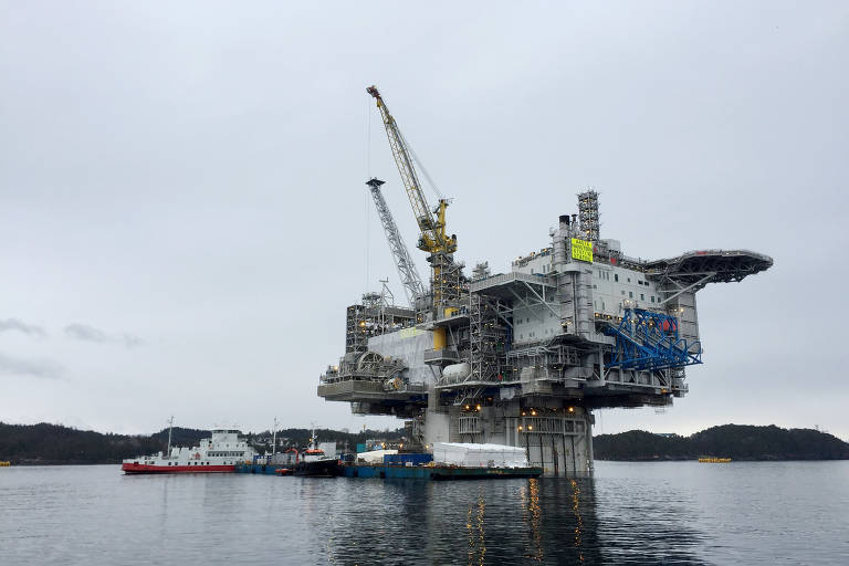 De acordo com o especialista em petróleo Mikkal Herberg, o preço do barril do petróleo deve chegar a US$ 85 até o fim do ano.