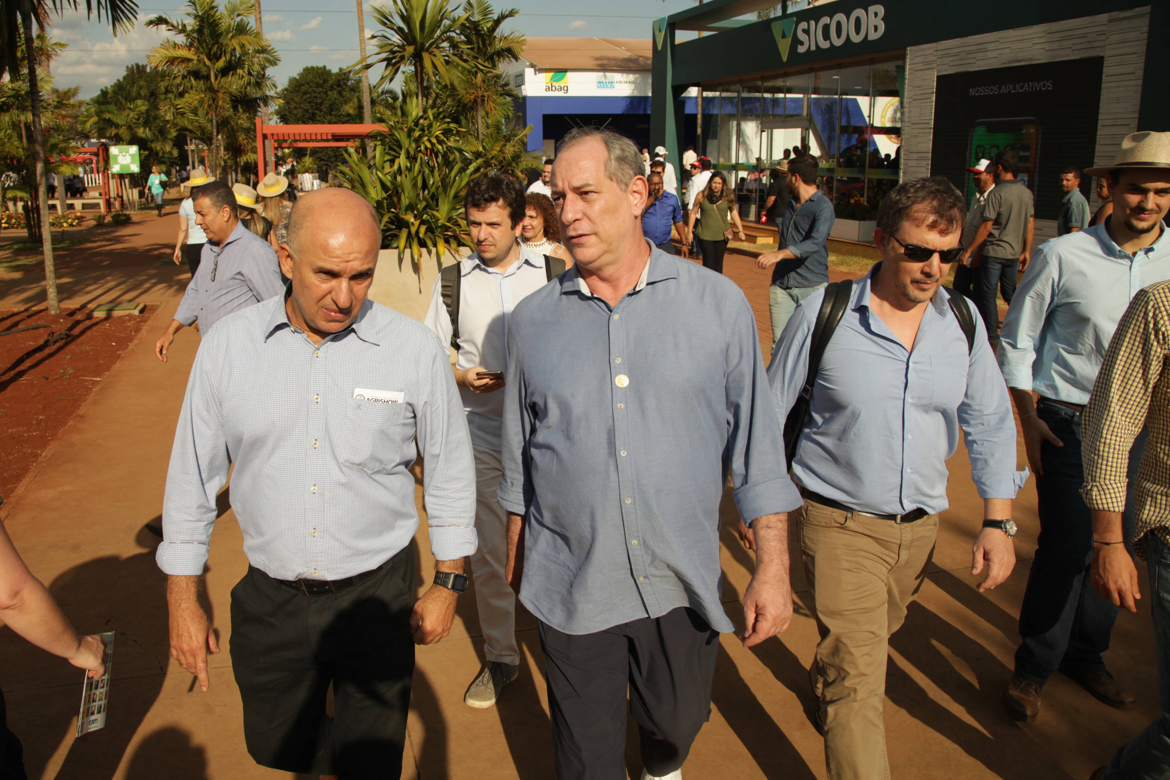 Apoio nos estados tende a unir PSB ao pedetista Ciro Gomes 09 05