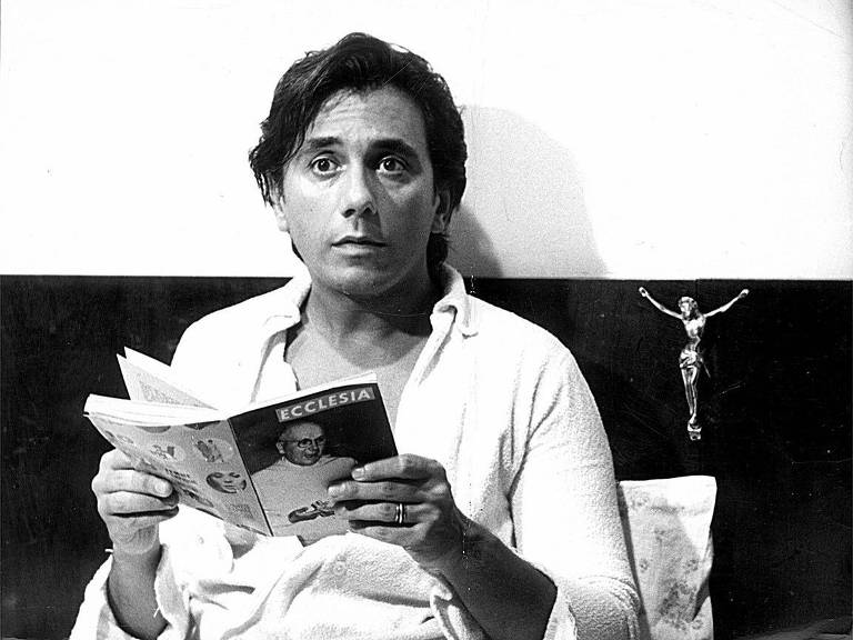 Agildo Ribeiro em cena do filme "A Cama ao Alcance de Todos", de 1969 