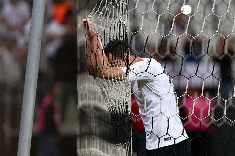 Rodriguinho, do Corinthians, durante a partida contra Independiente, válida pela Copa Libertadores