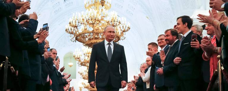 Vladimir Putin durante cerimônia de posse de seu segundo mandato na Presidência, no Kremlin, em Moscou (Rússia)