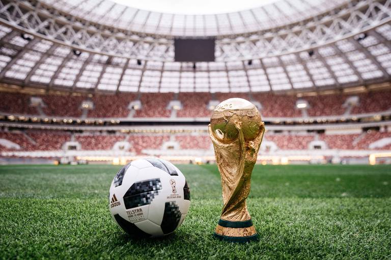 Brasileiro da 2ª divisão russa vai inaugurar último estádio da Copa -  25/04/2018 - Esporte - Folha