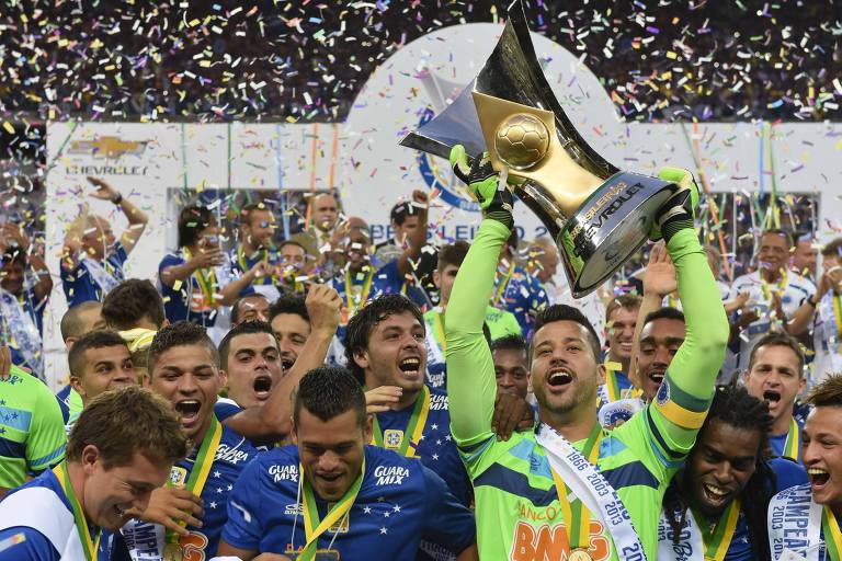 Em 2014, o Cruzeiro celebrou novamente a conquista do Campeonato Brasileiro, o segundo de Fábio no clube e com o comando do técnico Marcelo Oliveira