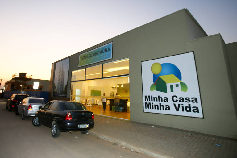 Junto com o Banco do Brasil, a Caixa também realiza financiamento para o programa de habitação popular Minha Casa, Minha Vida