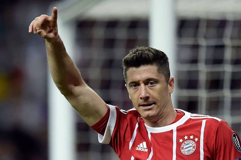 O atacante polonês Robert Lewandowski está na lista de convocados da Polônia