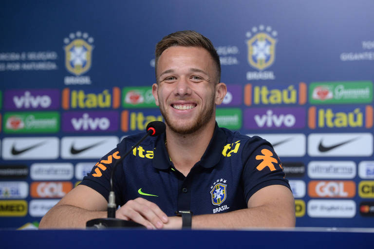 Arthur foi prescindido na lista dos 23 jogadores convocados por Tite para a Copa do Mundo