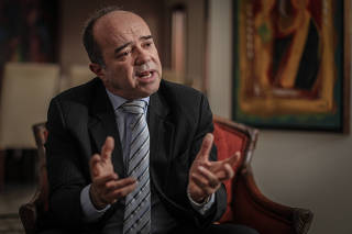 O advogado Roberto Caldas