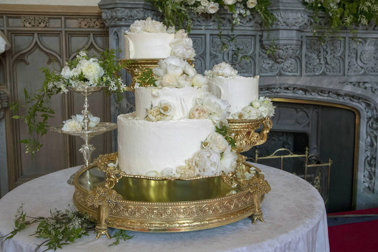 O bolo de casamento do príncipe Harry e Meghan Markle, feito pela confeiteira Claire Ptak