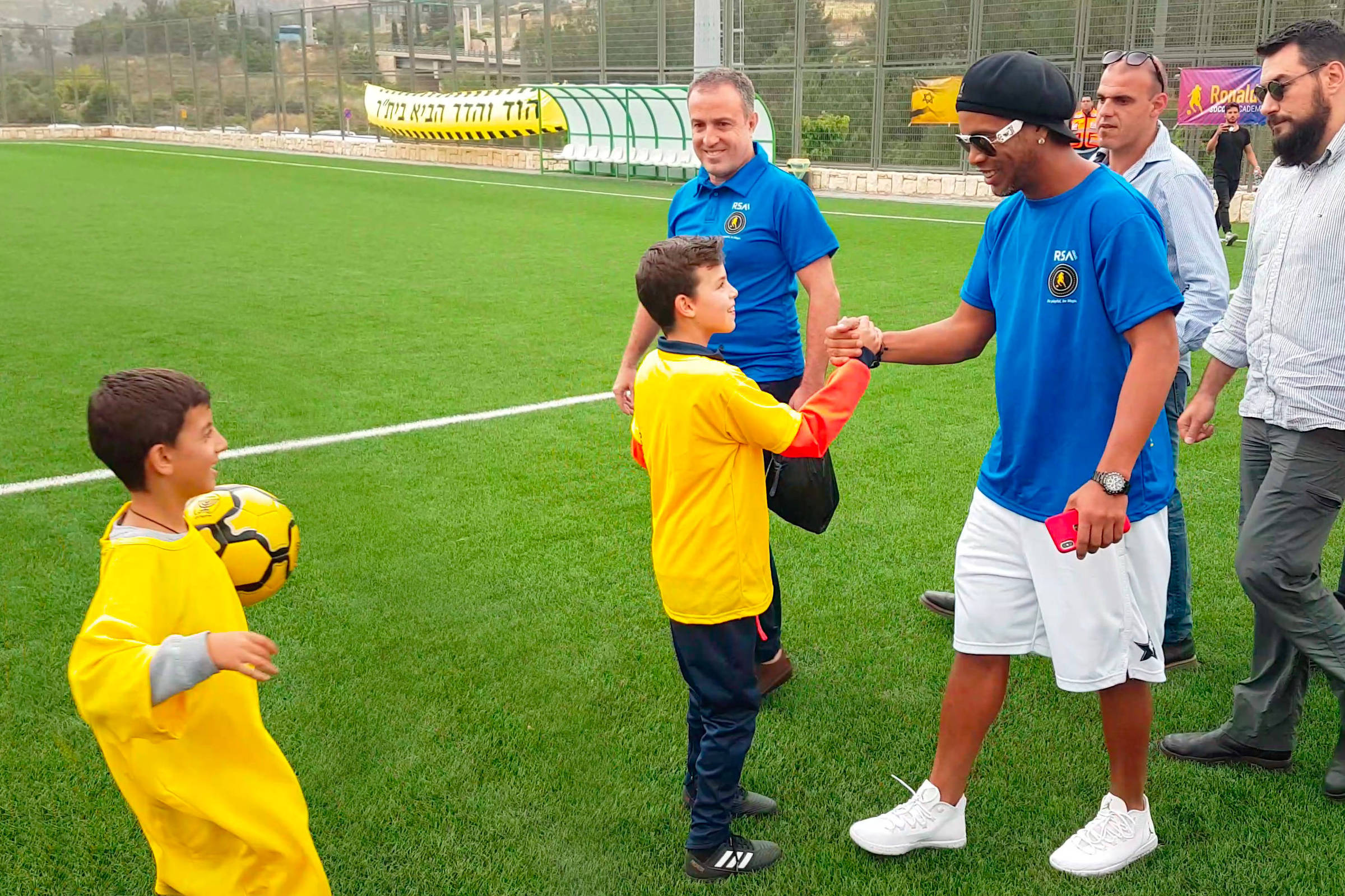 Escolinha do Ronaldinho Gaúcho em Santa Rosa tem vagas limitadas