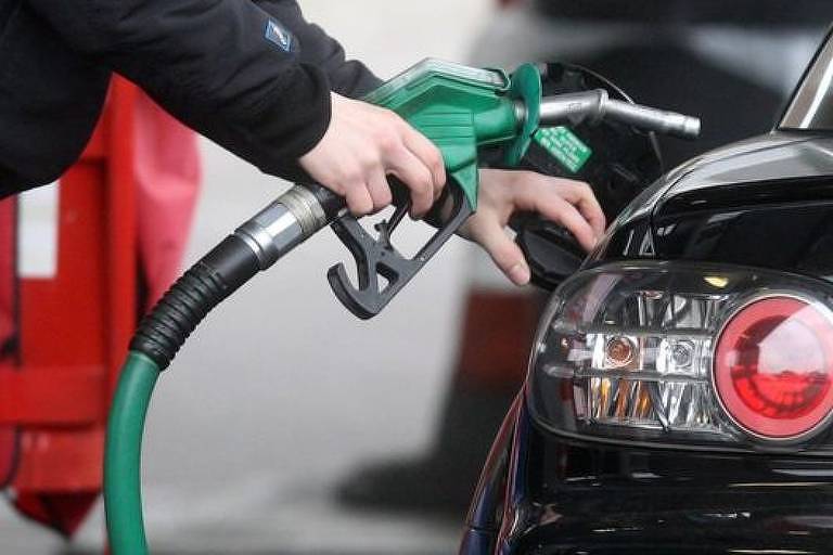 Gasolina e diesel sofreram cinco reajustes consecutivos entre os dias 15 e 19 de maio