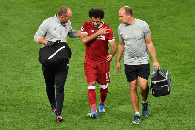 Técnico diz que lesão de Salah foi séria, mas Egito espera contar com ele na Copa