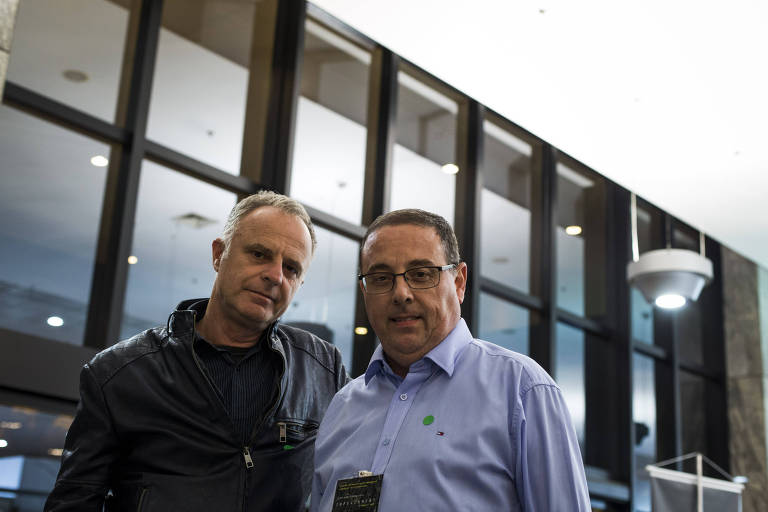 Beto Souza e Paulo Moura, diretores do documentário "Impeachment - O Brasil Nas Ruas", durante a pre estreia realizada na sede da Fecomercio