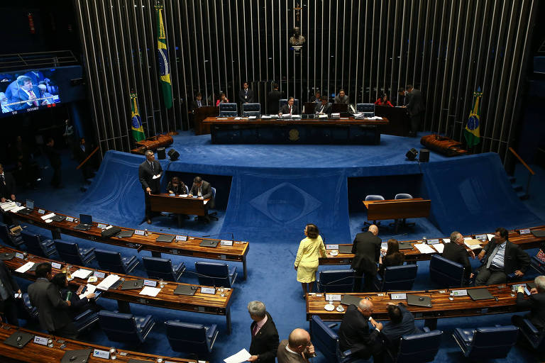 Plenário do Senado federal durante sessão. Funcionamento será em meio expediente nos dias de jogo do Brasil na Copa