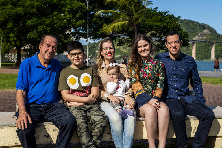 Brenda Simmer, pai, irmão e os filhos vão tirar cidadania de Luxemburgo
