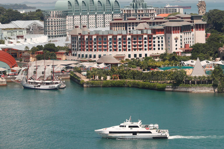 Vista da ilha de Sentosa, uma das 63 que compõem Singapura, e que recebe 19 milhões de visitantes ao ano 