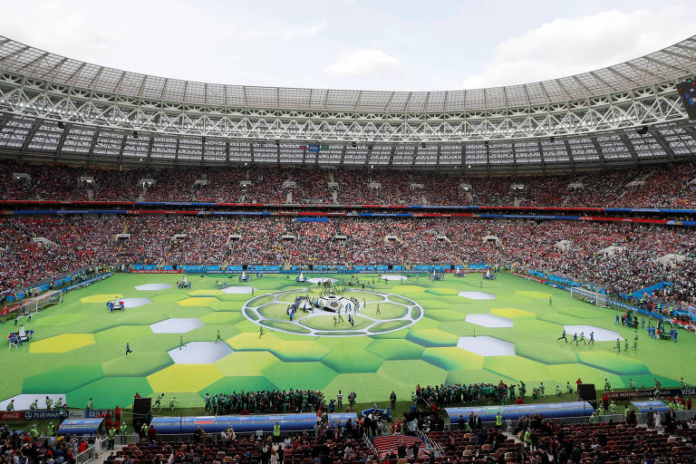 Cerimônia de abertura da Copa do Mundo da Rússia - 14/06/2018 - Futebol -  Fotografia - Folha de S.Paulo