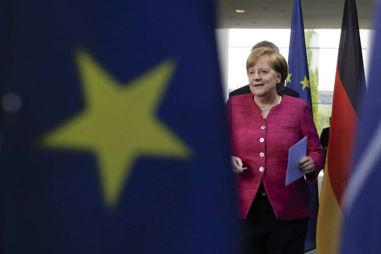Governo Merkel corre risco de ruptura com impasse sobre imigração na Alemanha