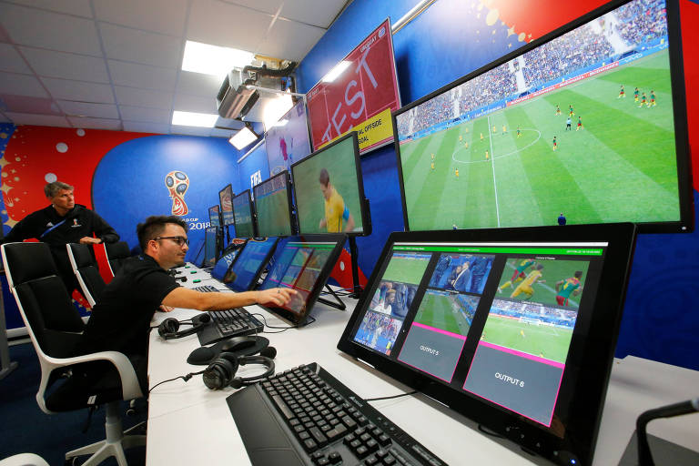 Copa do Mundo no Qatar terá tecnologia semiautomática de impedimento