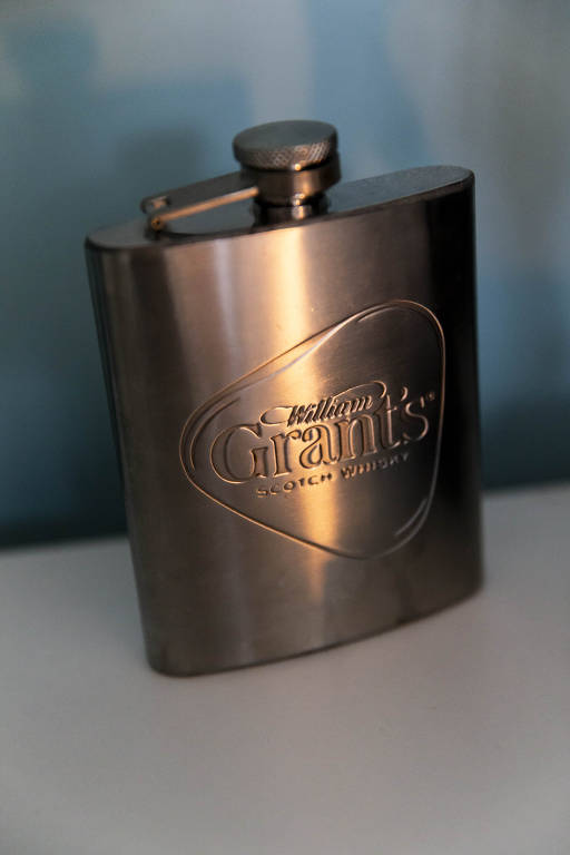 Objetos pessoais de João Pacheco Fernandes Neto, que mora no hospital