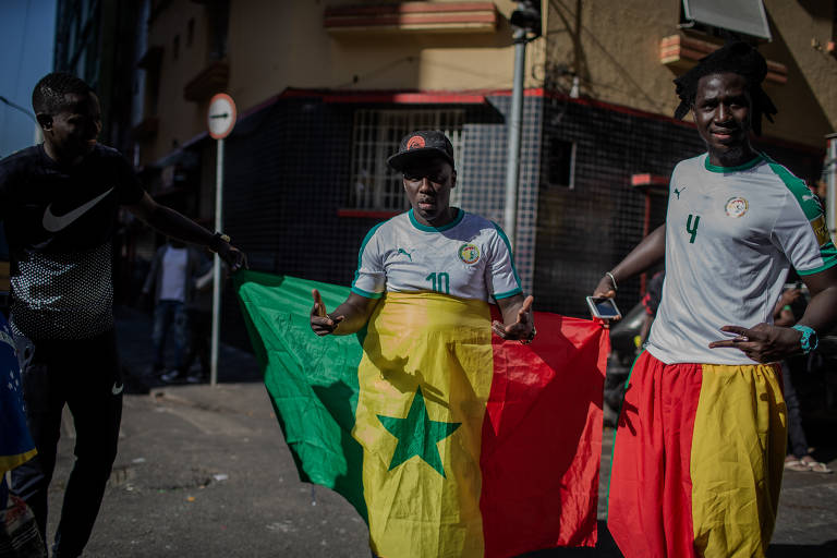 Senegaleses comemoram vitória em São Paulo 