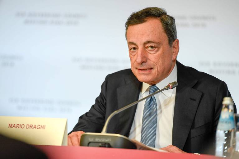 O presidente do Banco Central Europeu, Mario Draghi, durante coletiva em Riga (Letônia)