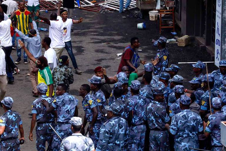 Explosão durante comício na Etiópia mata um e fere mais de 150