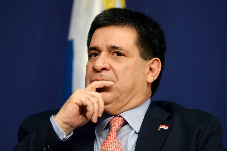 O ex-presidente do Paraguai Horacio Cartes durante fórum em Paris