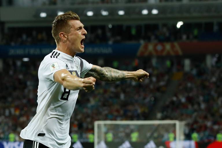 Toni Kroos anuncia retorno à seleção alemã com foco na Eurocopa