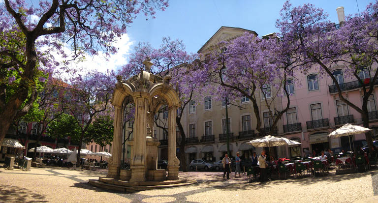 Largo do Carmo, em Lisboa