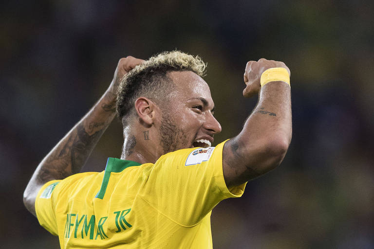 Neymar no jogo Sérvia x Brasil