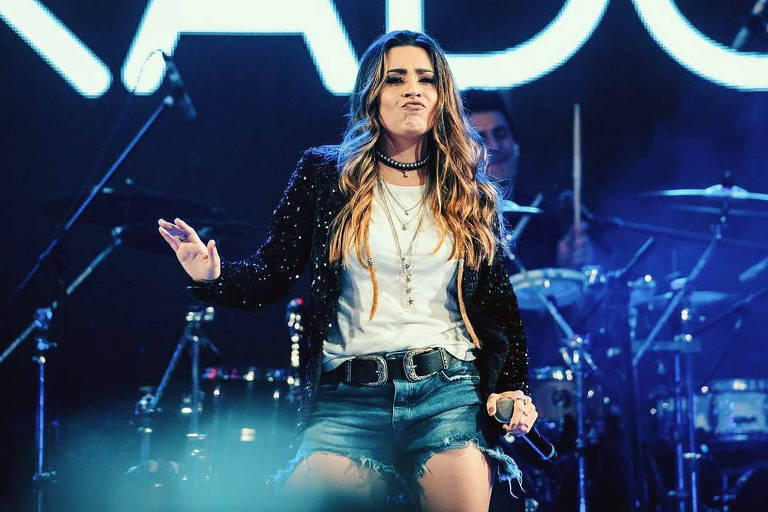 Lauana Prado, hoje com 28 anos, é renovação, conceito, verdade e, além de tudo isso, é musicalidade