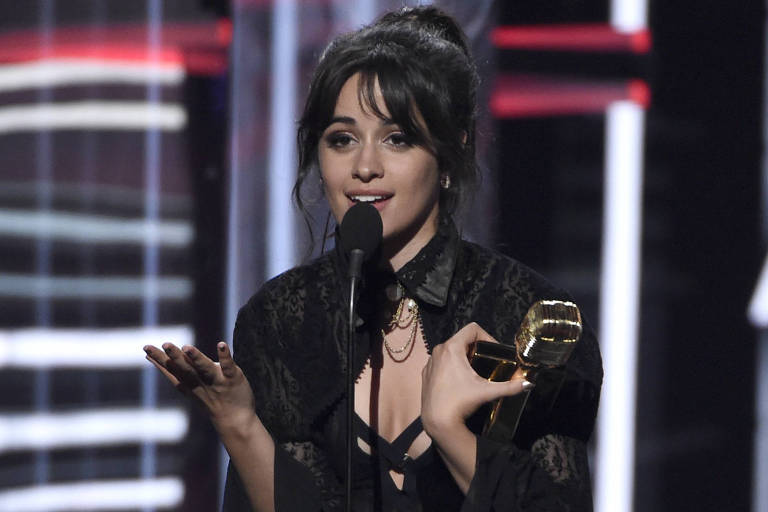 Camila Cabello durante premiação da Billboard, em maio, em Las Vegas