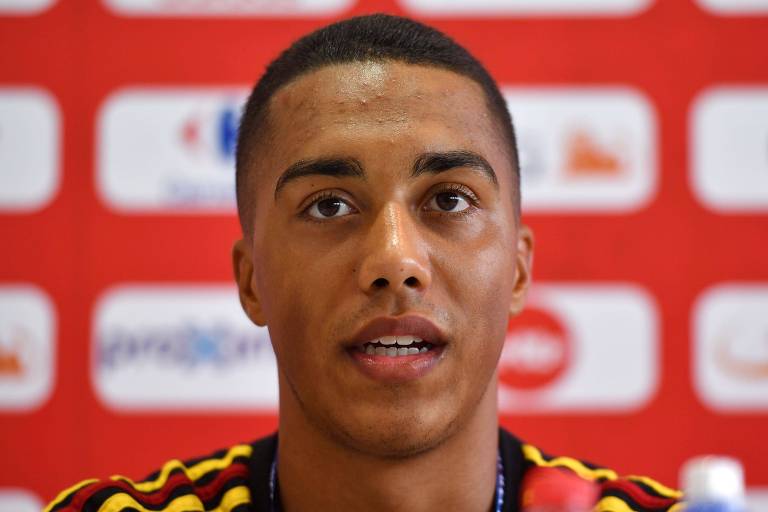 Youri Tielemans - Nasceu na Bélgica e tem ascendência congolesa