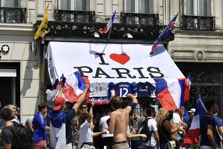 Centro de Xadrez e Damas de Franca - 🛡️CXDF ARENA BLITZ🛡 Dia da Revolução  Francesa Tema: 📖Defesa Francesa 🇫🇷 📅: 14 de Julho ⏱️: 3min + 2 seg ⚔:  19h00 - 20h30⚔